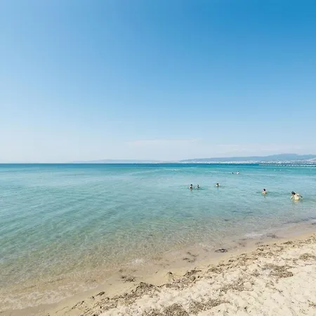 Beachfront Апартаменты
