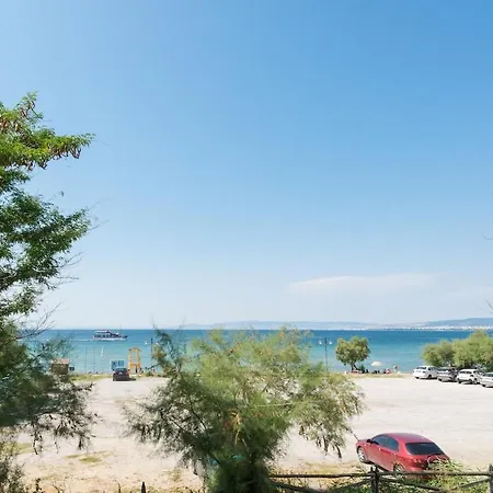 Апартаменты Beachfront Переа